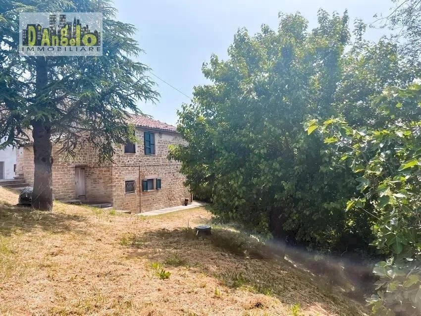 Foto 3 - Casa indipendente Contrada Santa Lucia
12, Force - foto 3