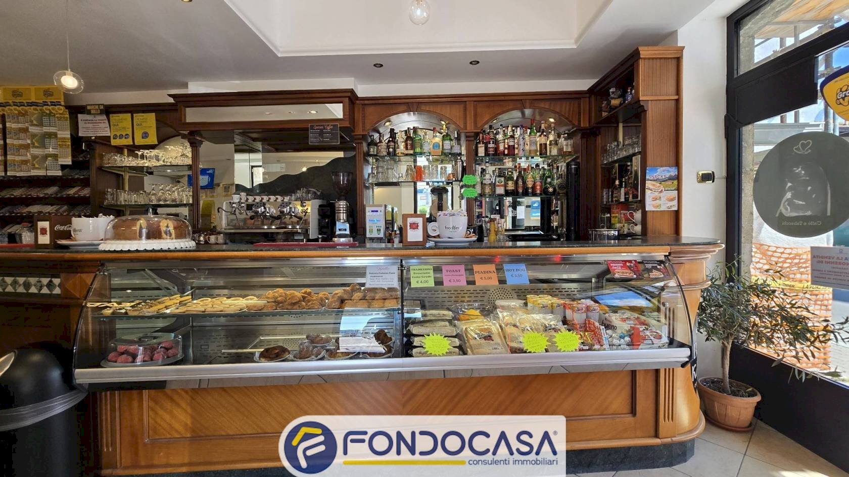 Foto 3 - Attività Commerciale Viale della Repubblica, Ascoli Piceno - foto 3