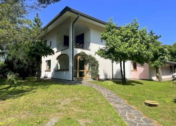 Foto 1 - Casa indipendente Cairo Montenotte - foto 1