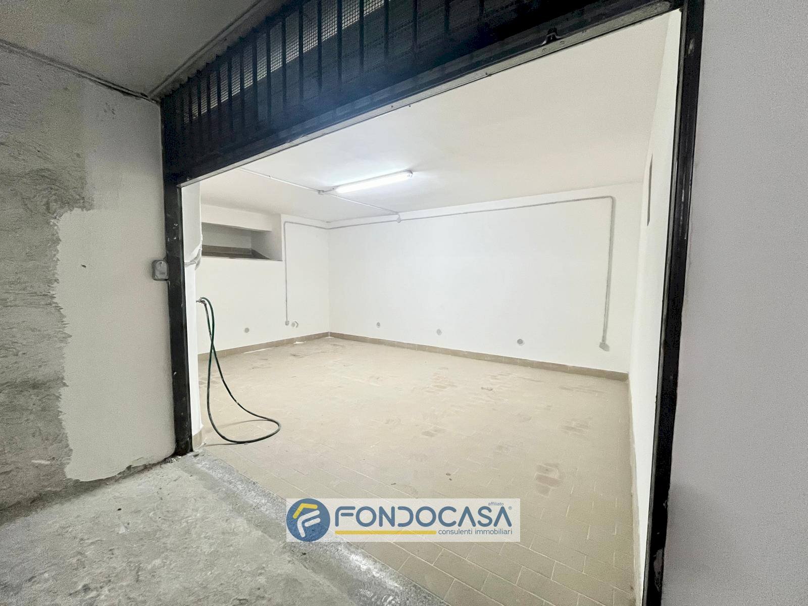 Foto 3 - Box via fratelli cervi
 
5, Sant'Antimo - foto 3