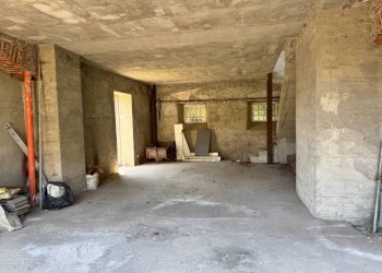 Magazzino - Casa indipendente Località San Pietro, 12, Fontaneto d'Agogna - foto 14