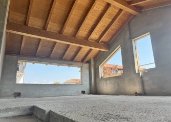 Stanza non arredata - Casa indipendente Località San Pietro, 12, Fontaneto d'Agogna - foto 16