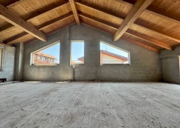 Stanza non arredata - Casa indipendente Località San Pietro, 12, Fontaneto d'Agogna - foto 18