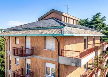 Facciata - Attico via Cesare Battisti, 8, Gallarate - foto 1