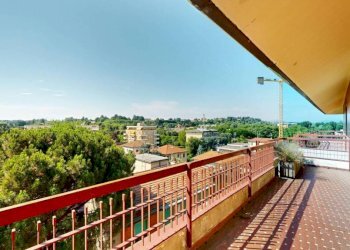 Terrazzo - Attico via Cesare Battisti, 8, Gallarate - foto 1