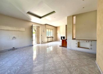 Cucina - Quadrilocale via Saluzzo, 9, Casalgrasso - foto 6