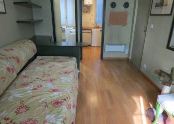 Camera da letto - One-room apartment via San Vittore, 38, Milano - photo 1