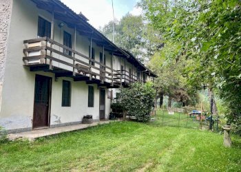 Cortile interno - Rustic via Gaia, 4, Bagnolo Piemonte - photo 20