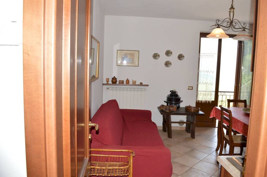 Sala da pranzo - Three-room apartment via Sant'Anna, 101, Roburent - photo 2