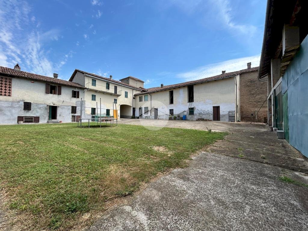 Semi-detached house Via Roma, Calliano - photo 1
