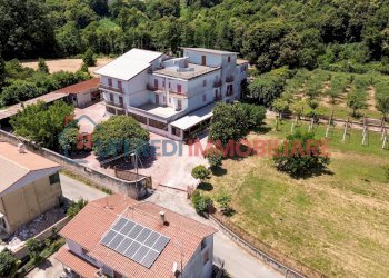 Hotel Lariano - foto 4