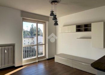 Quadrilocale Via c. di V. veneto, Valdilana - foto 2