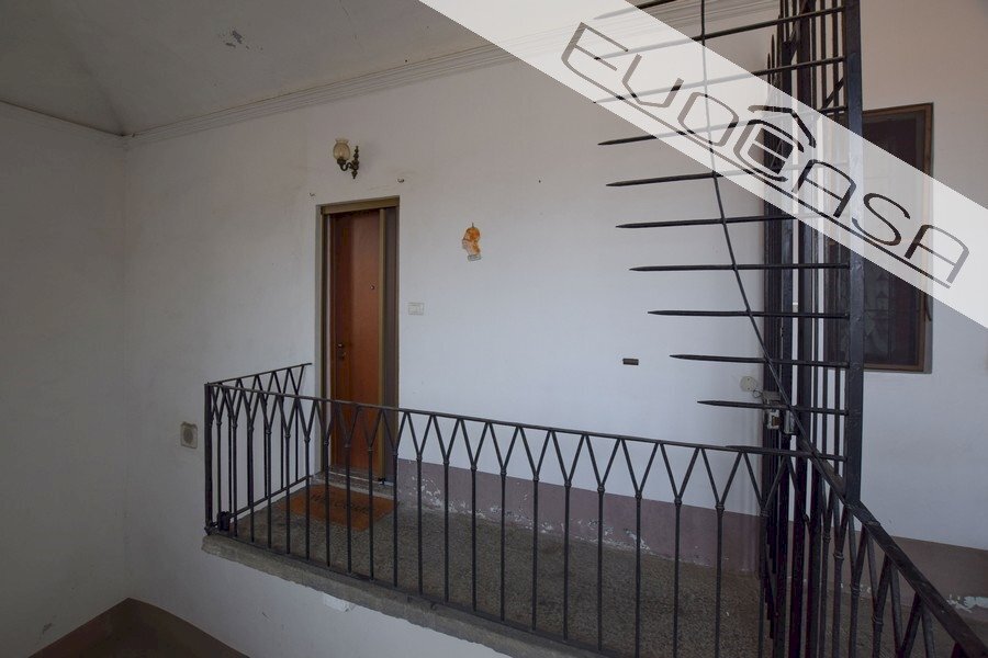 Trilocale Via Vittorio Emanuele II 66, Bricherasio - foto 2