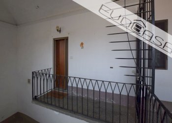 Trilocale Via Vittorio Emanuele II 66, Bricherasio - foto 2