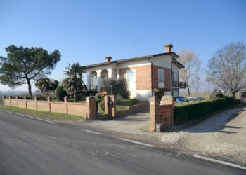 Villa Unifamiliare Masi Torello - foto 1