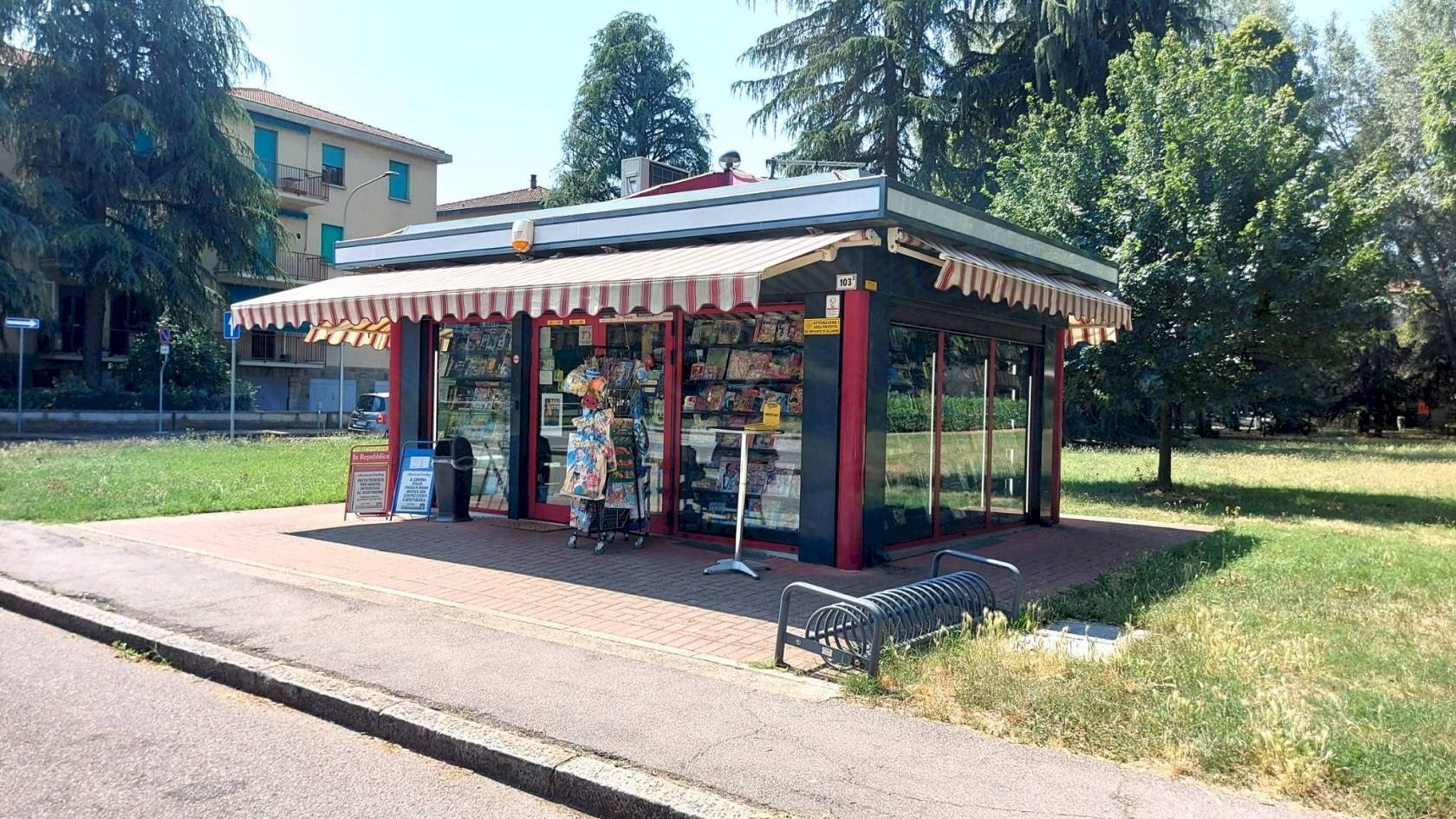 Edicole - Edicole con Chiosco Via p. C. S. Nasica, 103, Castenaso - foto 1