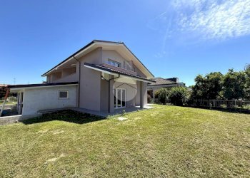 Villa a Schiera Via Don Mosetto, Ivrea - foto 2