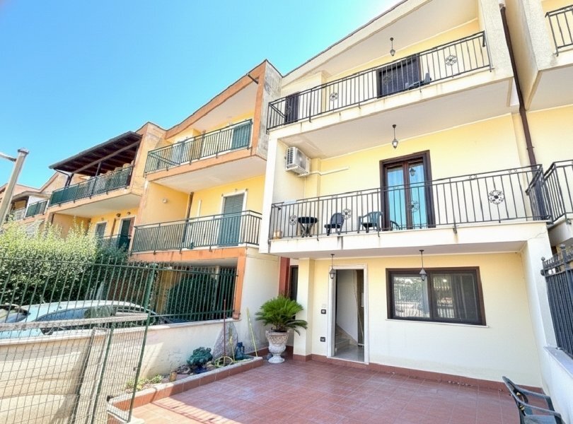 Villa Mondragone - photo 1