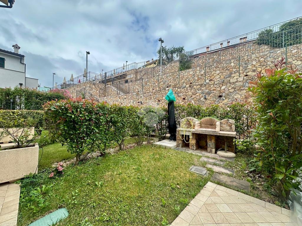 Bilocale Via Brunenghi, Magliolo - foto 1