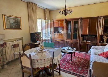 Three-room apartment Sanremo, IM, Sanremo - photo 18