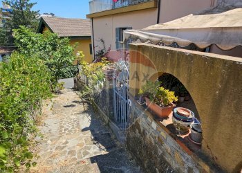 Three-room apartment Sanremo, IM, Sanremo - photo 22