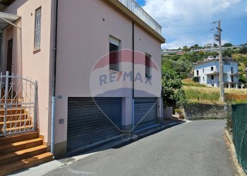 Three-room apartment Sanremo, IM, Sanremo - photo 32