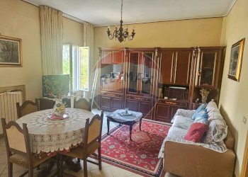 Three-room apartment Sanremo, IM, Sanremo - photo 4