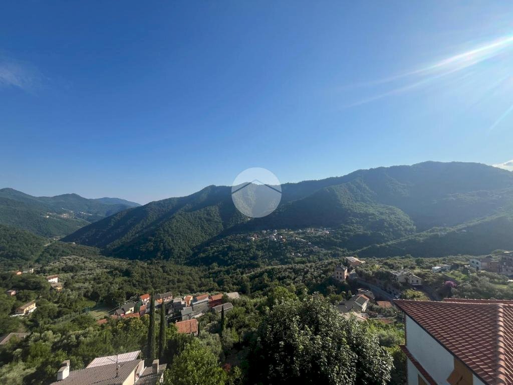 Four-room apartment Via IV Novembre, Uscio - photo 2