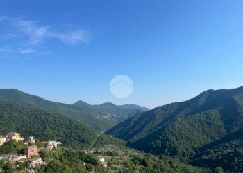 Four-room apartment Via IV Novembre, Uscio - photo 3