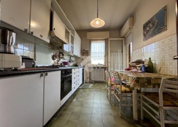 Villa Via Edmondo de Amicis, Galliate - foto 6