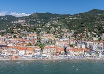 Foto 20 - Appartamento VIA XX SETTEMBRE
 
121, Alassio - foto 20