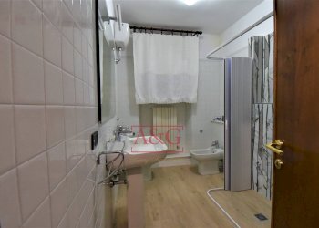 Foto 17 - Casa indipendente Via Bruno Buozzi
 
44, Sarnano - foto 17