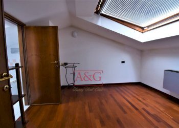 Foto 25 - Casa indipendente Via Bruno Buozzi
 
44, Sarnano - foto 25