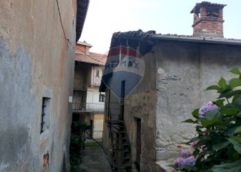 Edificio all\'aperto - Casa indipendente Giovanni Bolognino
 
snc, Varallo Pombia - foto 5