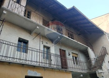 Edificio all\'aperto - Casa indipendente Giovanni Bolognino
 
snc, Varallo Pombia - foto 14