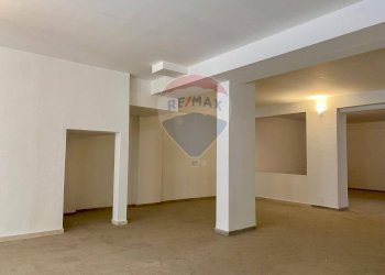 Vano - Locale Commerciale Via Giuseppe Maielli
 
28A, Palermo - foto 3