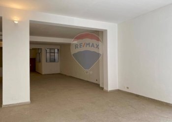 Stanza vuota - Locale Commerciale Via Giuseppe Maielli
 
28A, Palermo - foto 9