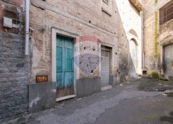 Edificio all\'aperto - Independent house Via Genova
 
23, Lentini - photo 1