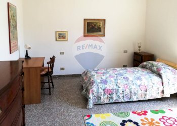 Camera / camera da letto - Quadrilocale Via Scipione Crisanzio
 
171, Bari - foto 10