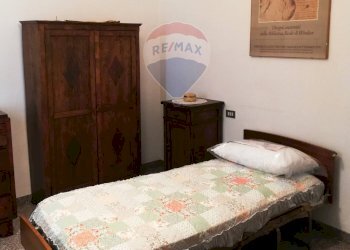 Camera / camera da letto - Quadrilocale Via Scipione Crisanzio
 
171, Bari - foto 12
