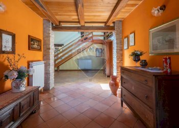 Ingresso - Rustico Via Lagua San Martino
 
1, Cerreto d'Esi - foto 5