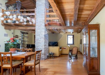 Soggiorno - Rustico Via Lagua San Martino
 
1, Cerreto d'Esi - foto 4