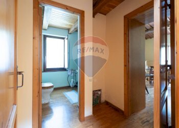 Disimpegno - Rustico Via Lagua San Martino
 
1, Cerreto d'Esi - foto 21