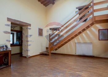 Ingresso - Rustico Via Lagua San Martino
 
1, Cerreto d'Esi - foto 34