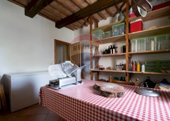 Sala da pranzo - Rustico Via Lagua San Martino
 
1, Cerreto d'Esi - foto 44