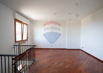 Stanza vuota - Appartamento via trieste
 
27, Falconara Marittima - foto 11