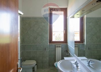 Bagno - Appartamento via trieste
 
27, Falconara Marittima - foto 33