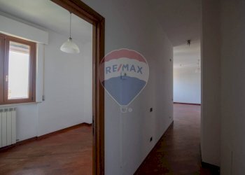 Hall / corridoio - Appartamento via trieste
 
27, Falconara Marittima - foto 34