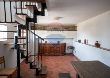 Scale - Appartamento via trieste
 
27, Falconara Marittima - foto 40