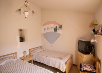 Camera / camera da letto - Casa semi indipendente Frazione San Giovanni
 
9, Fabriano - foto 25